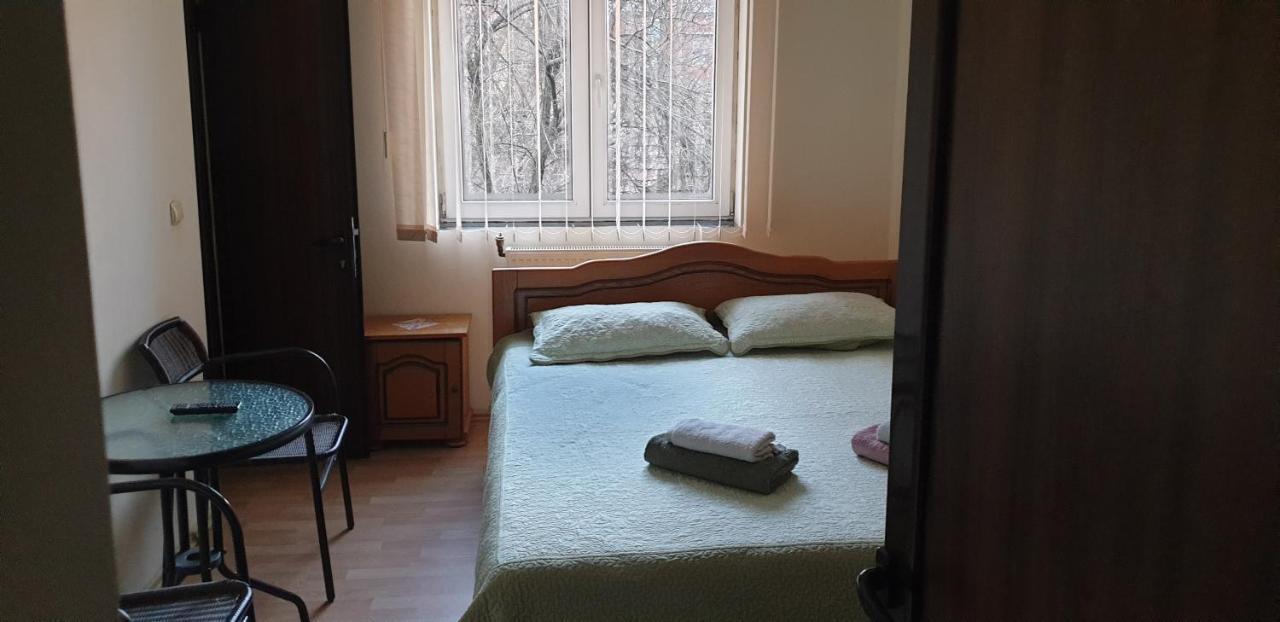 Hotel Casa Rosa à Băile Olăneşti Extérieur photo